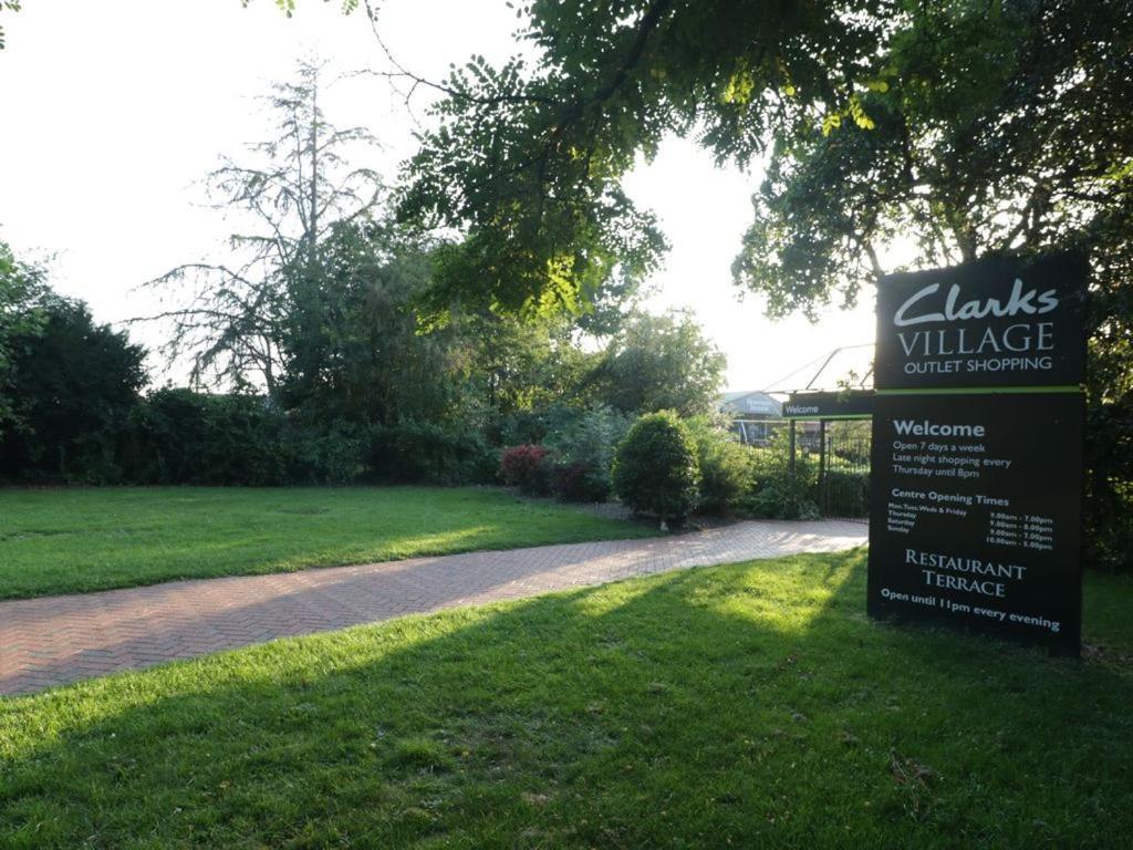 The Nest - Family Friendly Caravan Nr Glastonbury & Street سوميرتون المظهر الخارجي الصورة